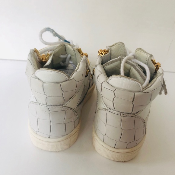 GIUSEPPE ZANOTTI
White High Tops With Metal Detail - Picture 5 of 7